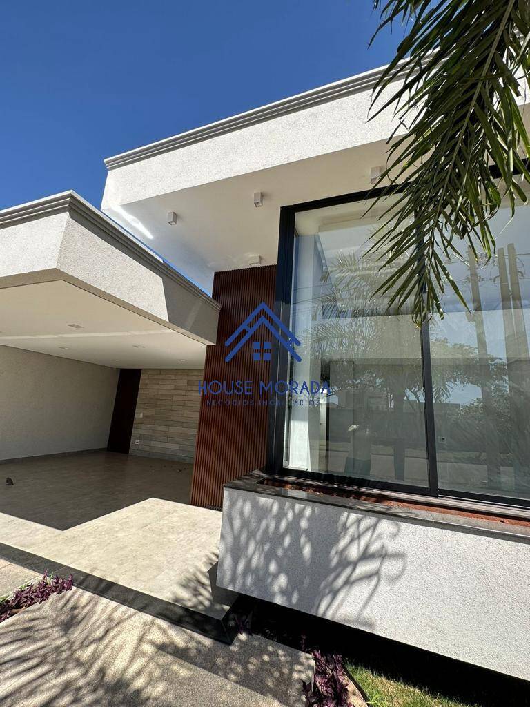 VENDO CASA ALTO PADRÃO 3 SUÍTES CONDOMINIO VILLAGE DAMHA I AQA SP
